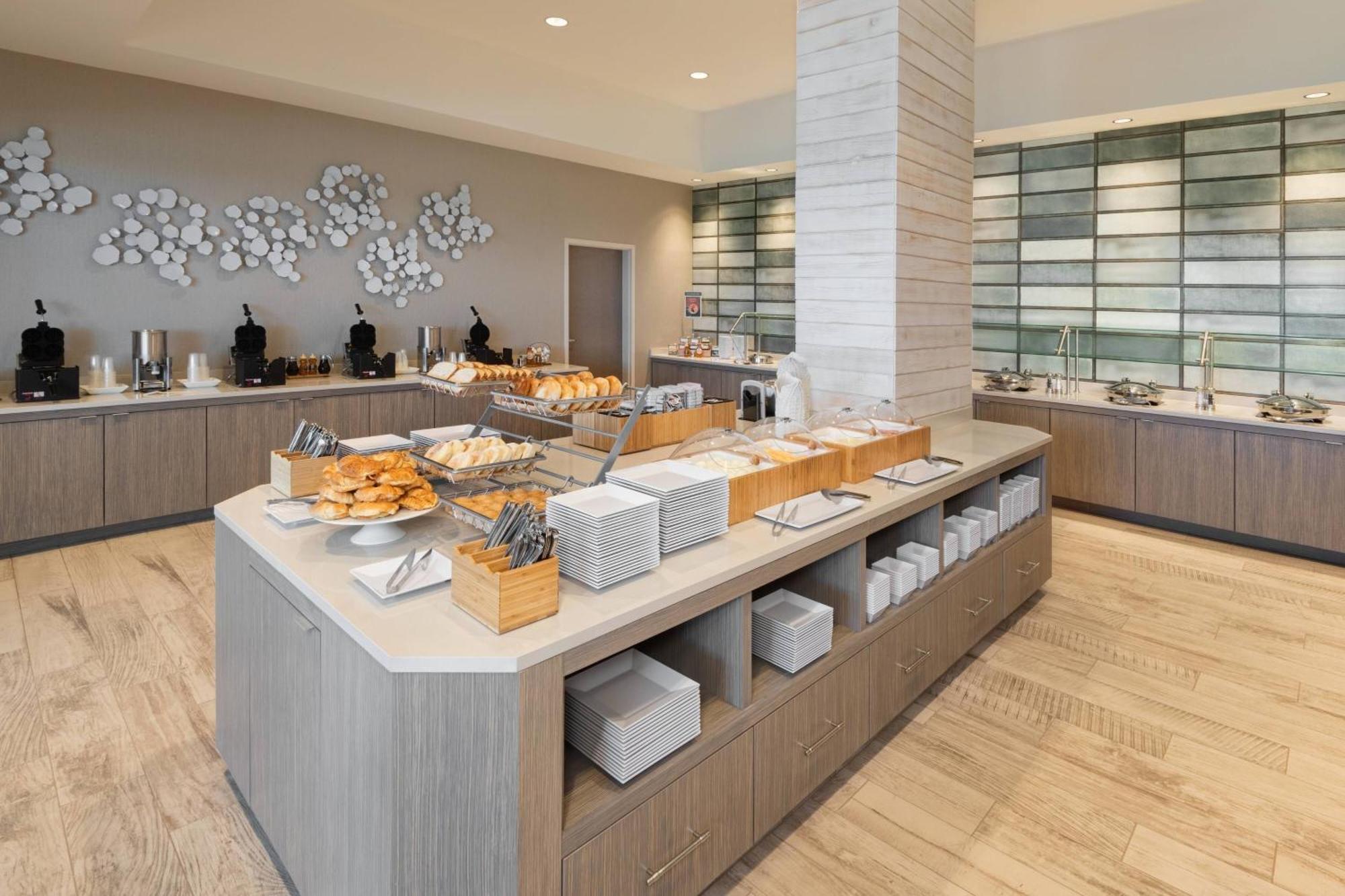Springhill Suites By Marriott Panama City Beach Beachfront Екстериор снимка